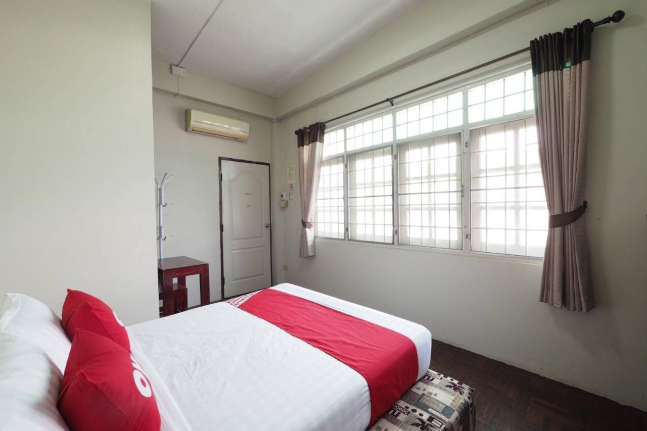 Born Guest House Chiang Mai Bagian luar foto