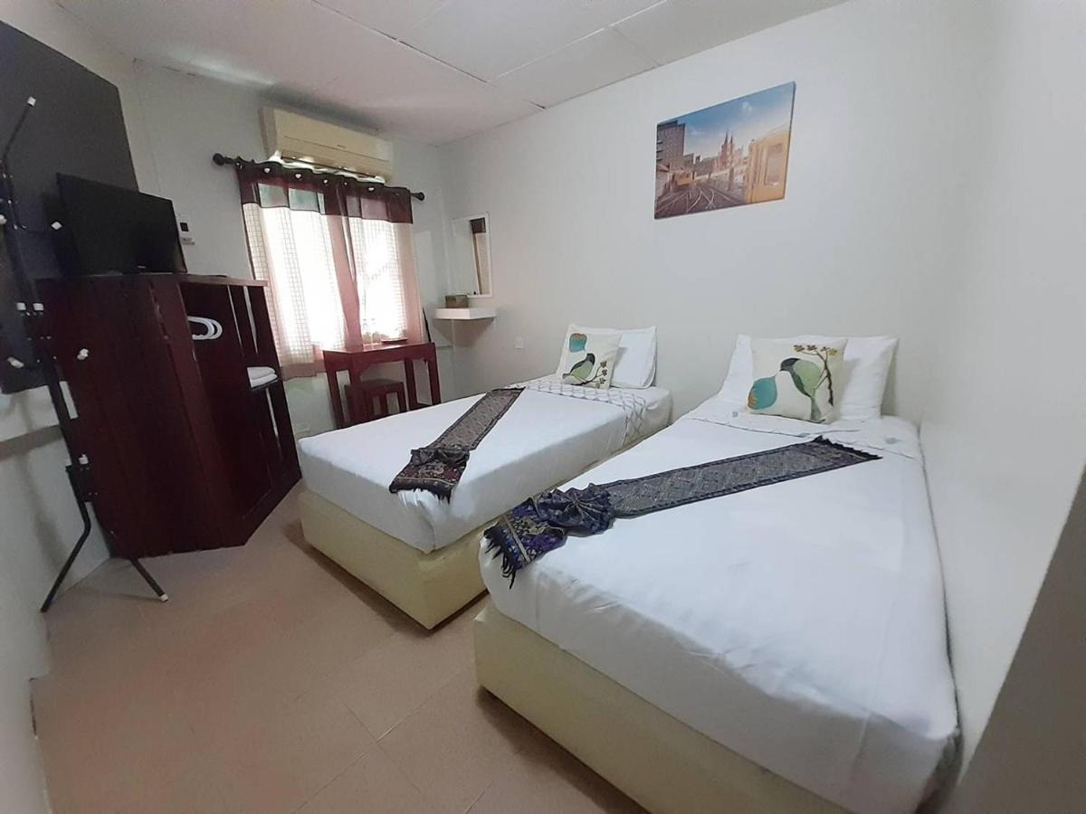 Born Guest House Chiang Mai Bagian luar foto