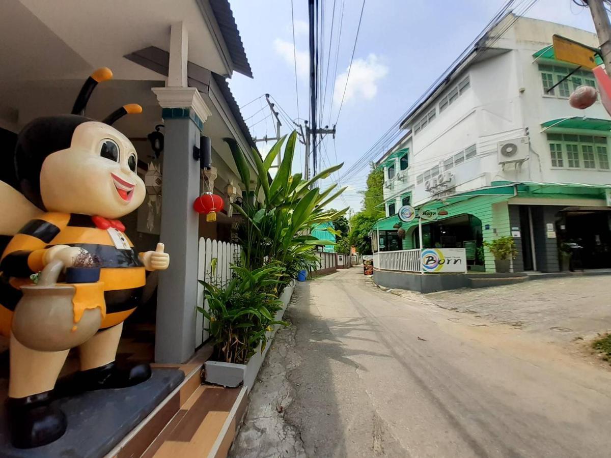 Born Guest House Chiang Mai Bagian luar foto