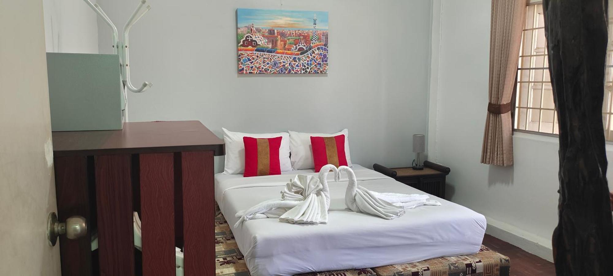 Born Guest House Chiang Mai Bagian luar foto
